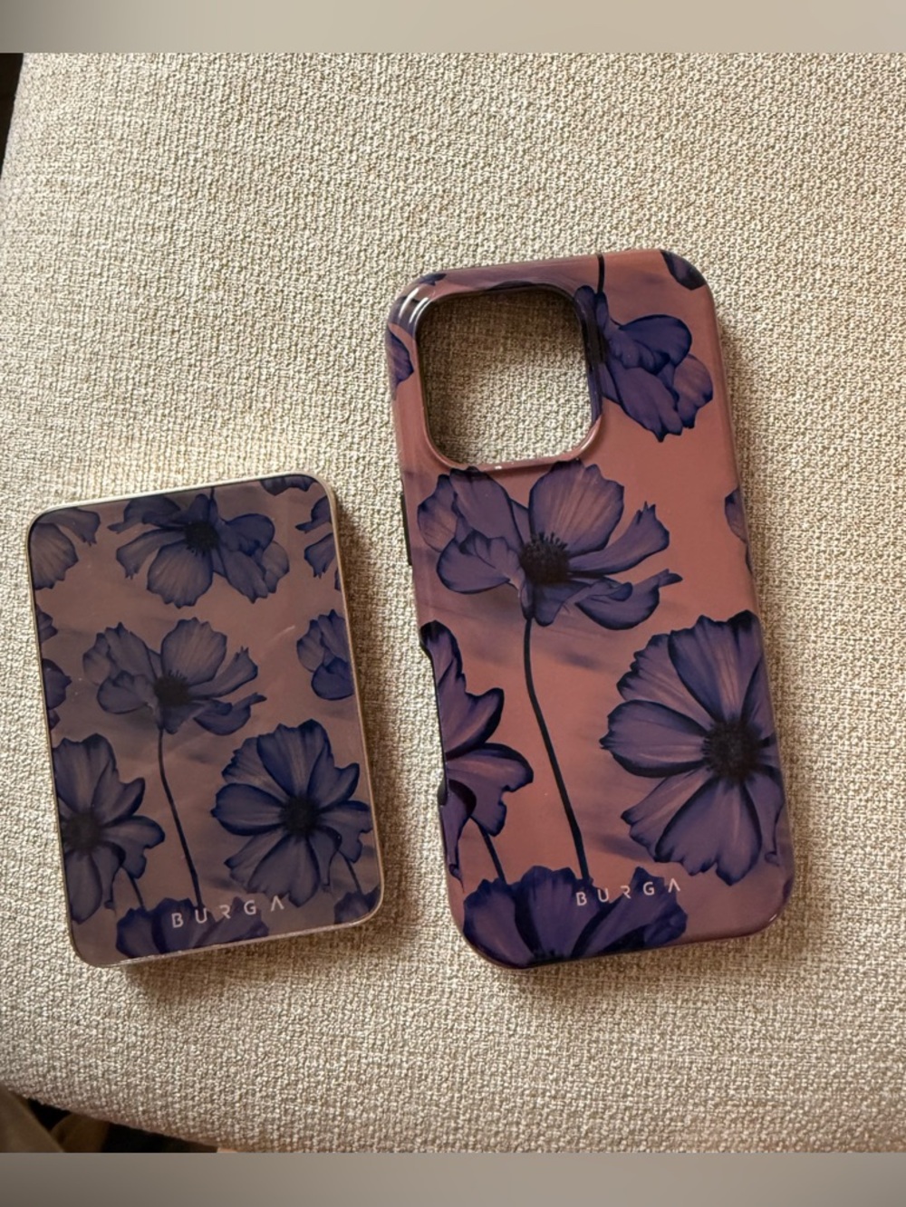 iPhone 16 pro case & power bank